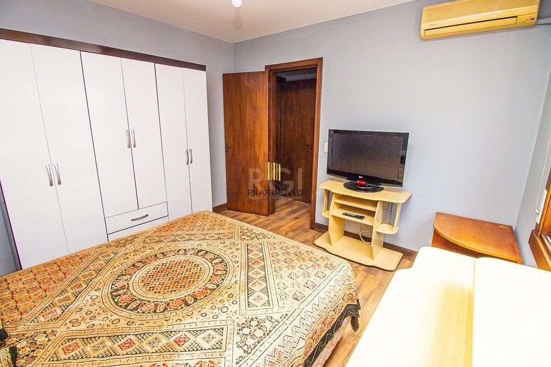 Cobertura para Venda - 116.36m², 2 dormitórios, sendo 1 suites, 1 vaga - Petrópolis