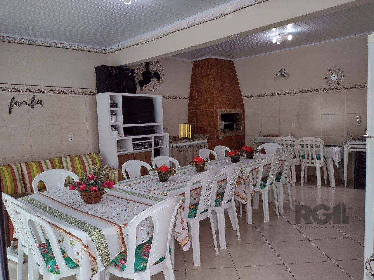 Casa 3 dormitórios no bairro Centro