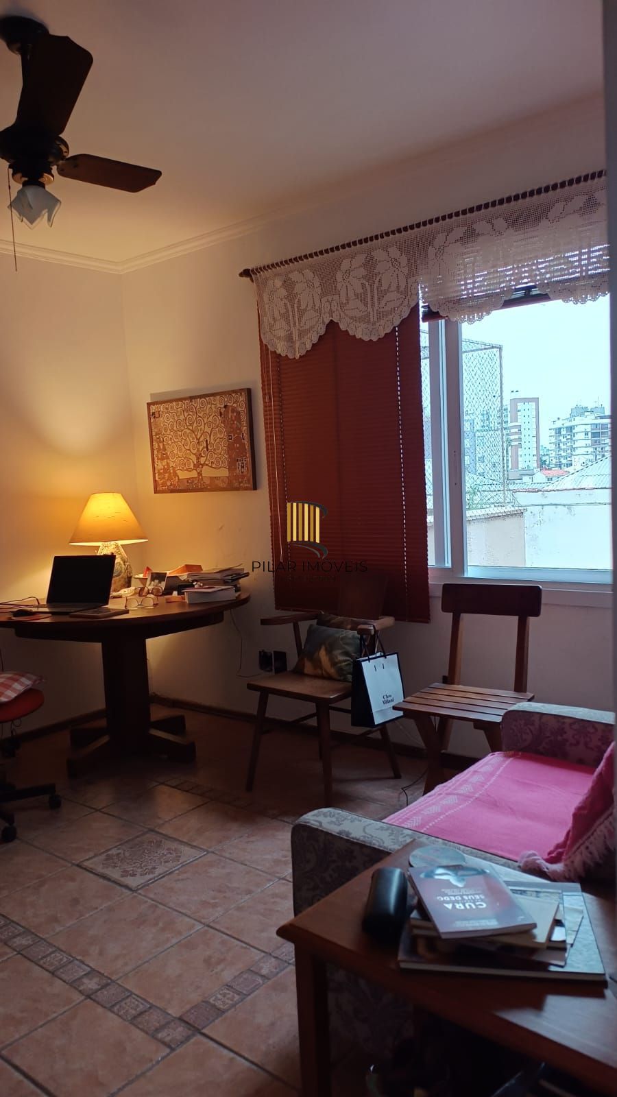 Apartamento garden de 1 dormitório transformado em 2 quartos no bairro Azenha