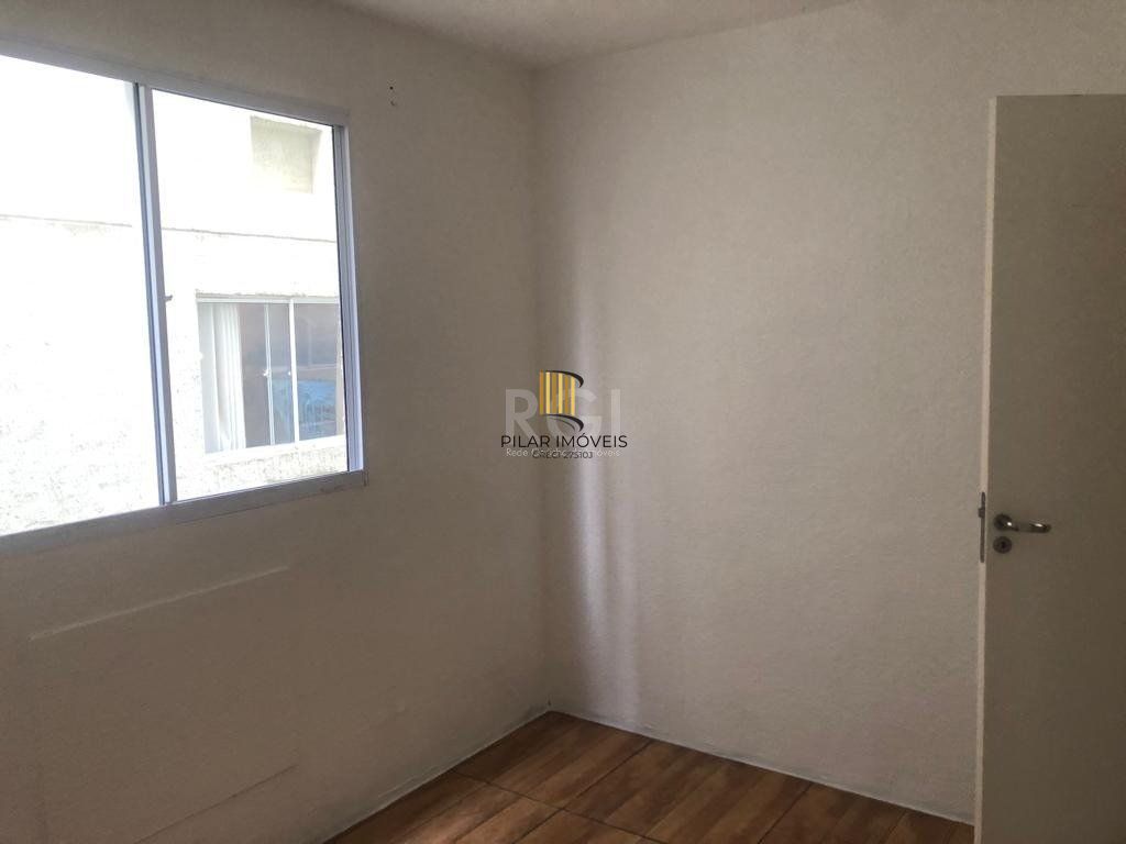 Apartamento para Venda - 40.29m², 2 dormitórios, 1 vaga - Mario Quintana
