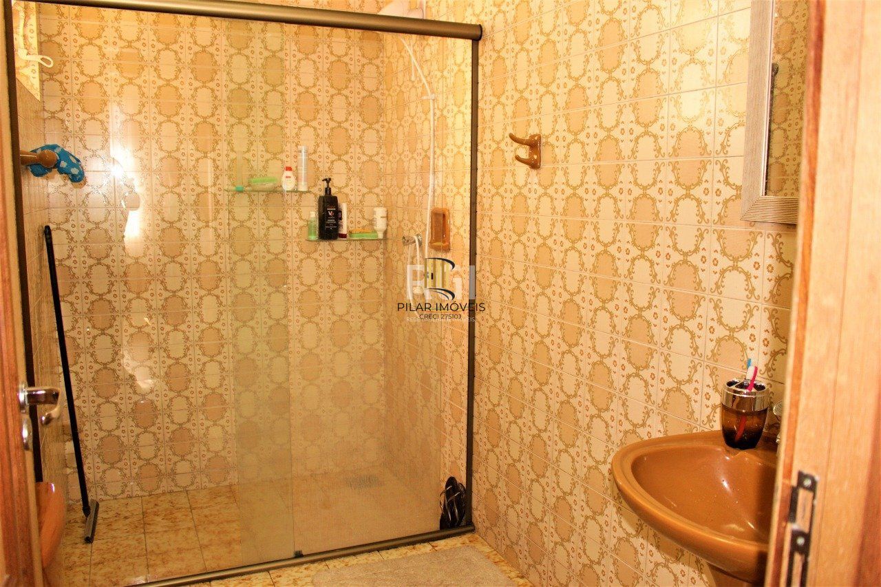 Casa para Venda - 160m², 3 dormitórios, 1 vaga - Boa Vista