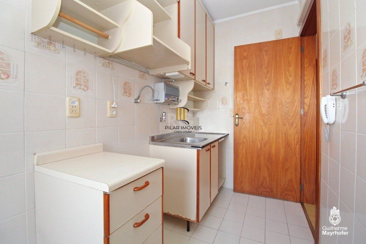 Apartamento para Venda - 52m², 2 dormitórios, 1 vaga - Bom Fim