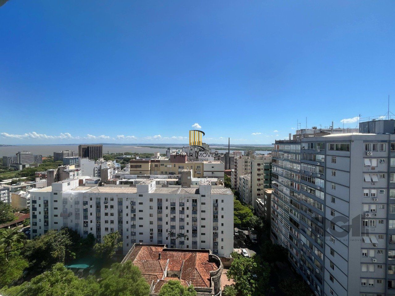 Apartamento 3 dormitórios no bairro Centro