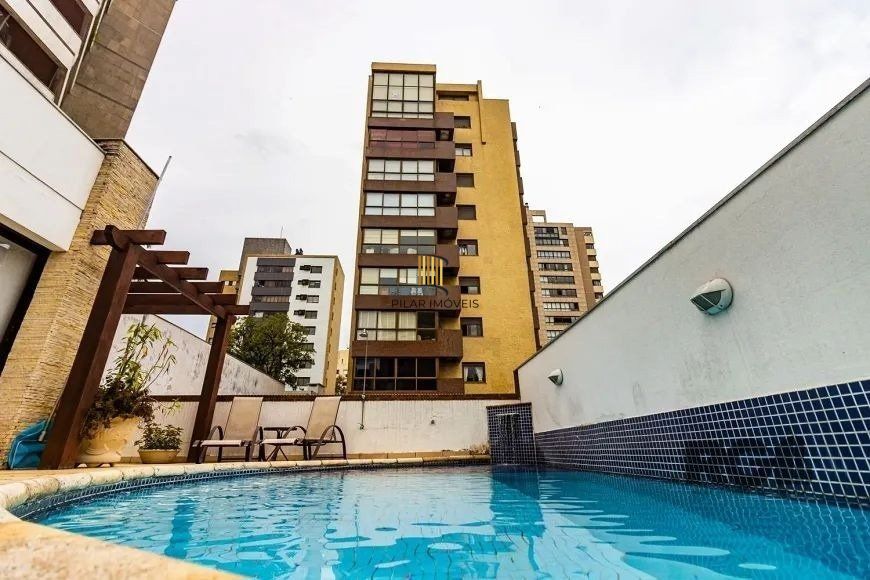 cobertura horizontal 2 dormitórios (2 suítes) 147 m² de área privativa e 2 vagas