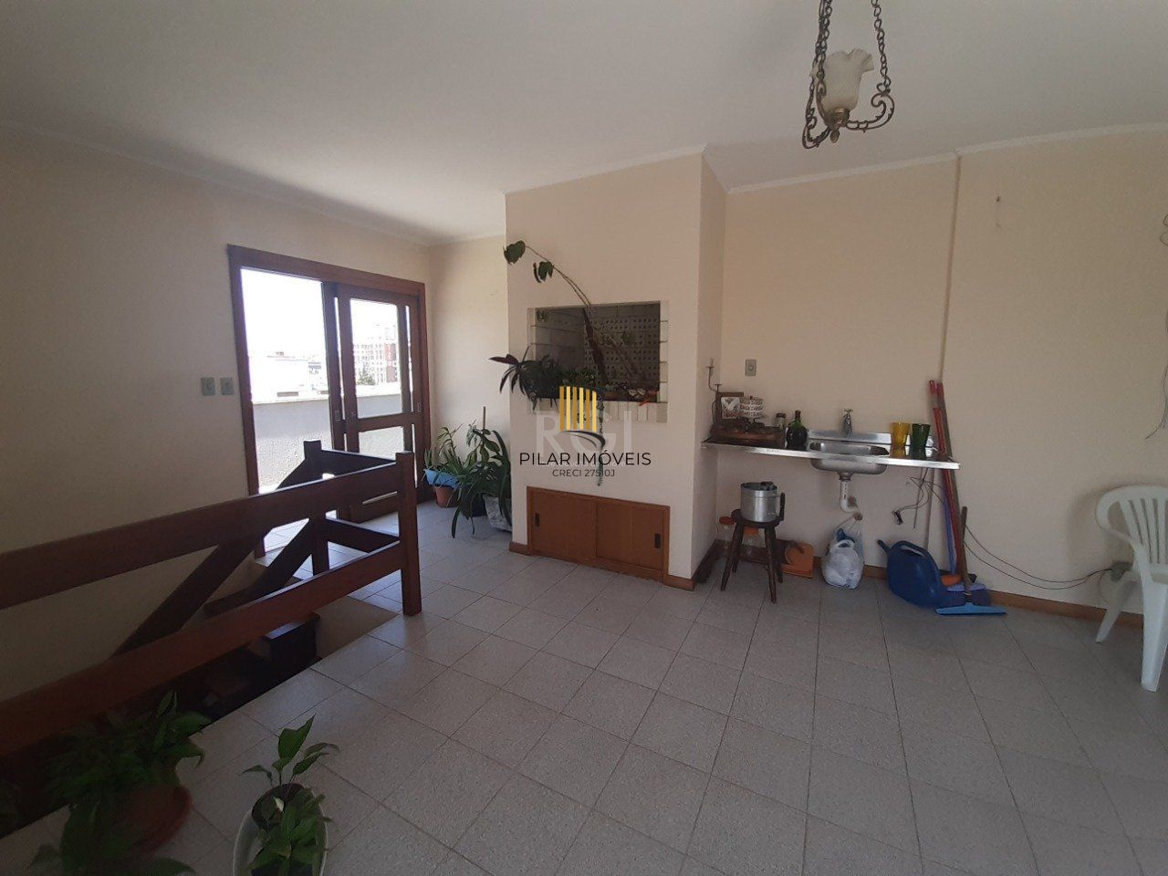 Cobertura para Venda - 281.25m², 3 dormitórios, sendo 1 suites, 2 vagas - Cristo Redentor