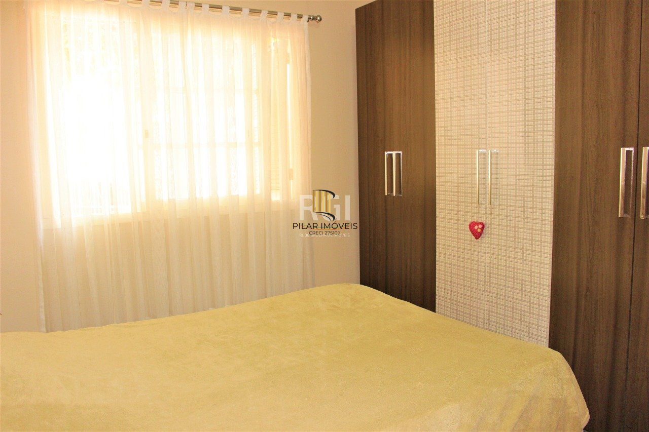 Casa para Venda - 160m², 3 dormitórios, 1 vaga - Boa Vista