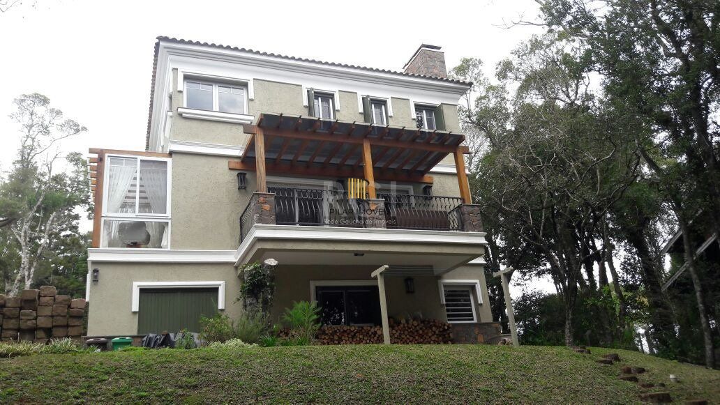 Casa Condominio para Venda - 327.75m², 3 dormitórios, sendo 3 suites, 3 vagas - Floresta