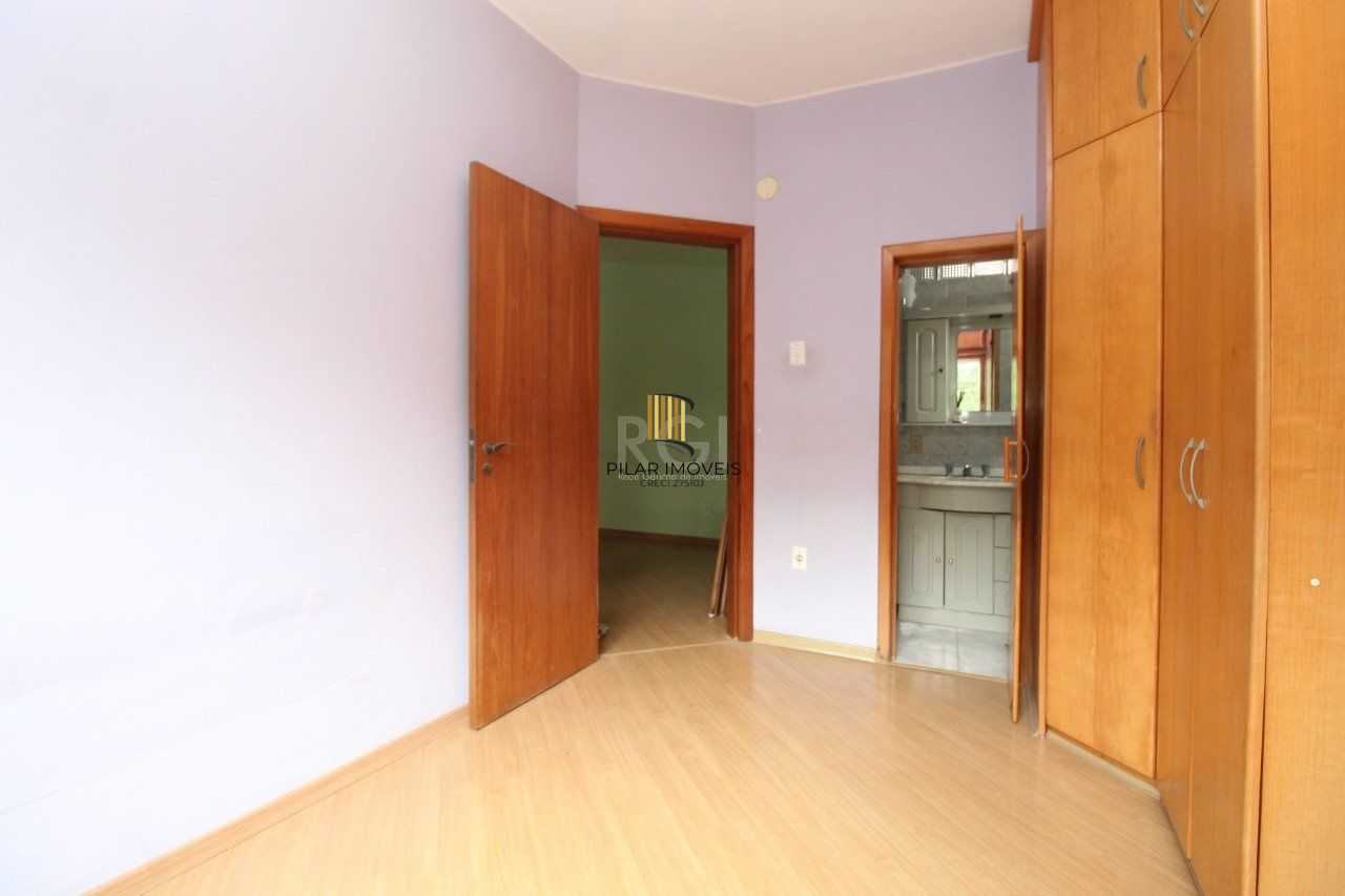 Apartamento para Venda - 61.8m², 2 dormitórios, sendo 1 suites, Cidade Baixa