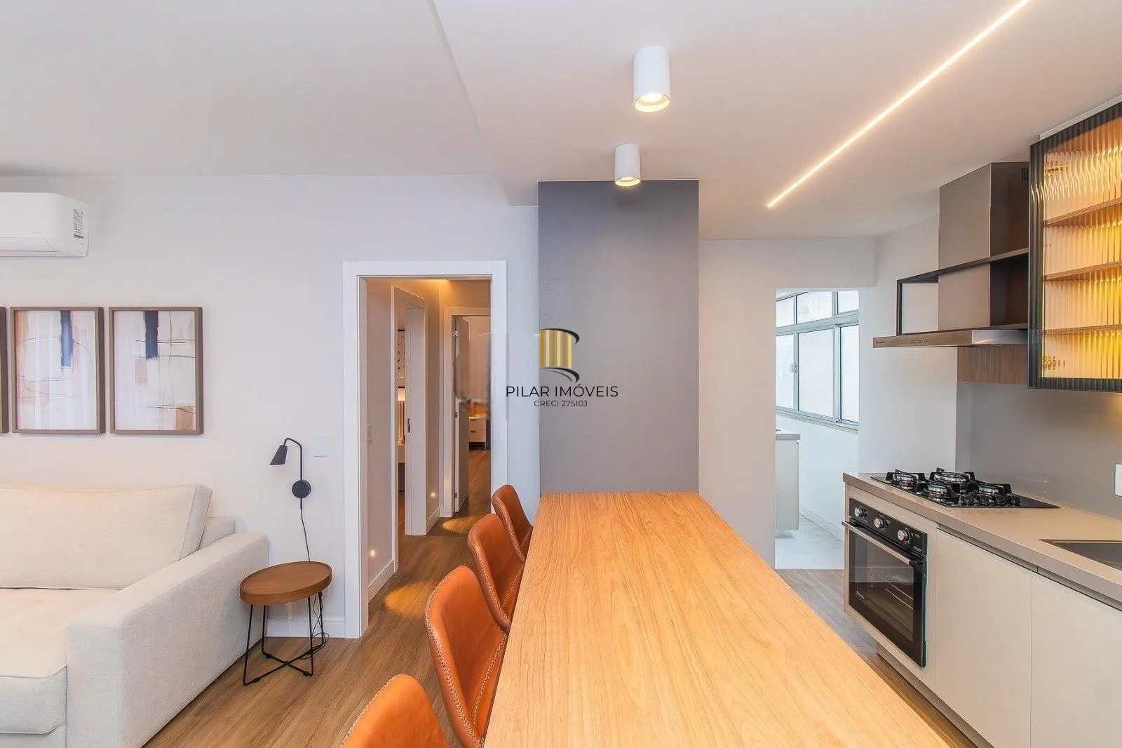 Apartamento à venda em Porto Alegre – pronto para morar, totalmente reformado.