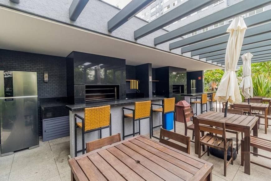 Apartamento 2 dormitórios no bairro São Sebastião