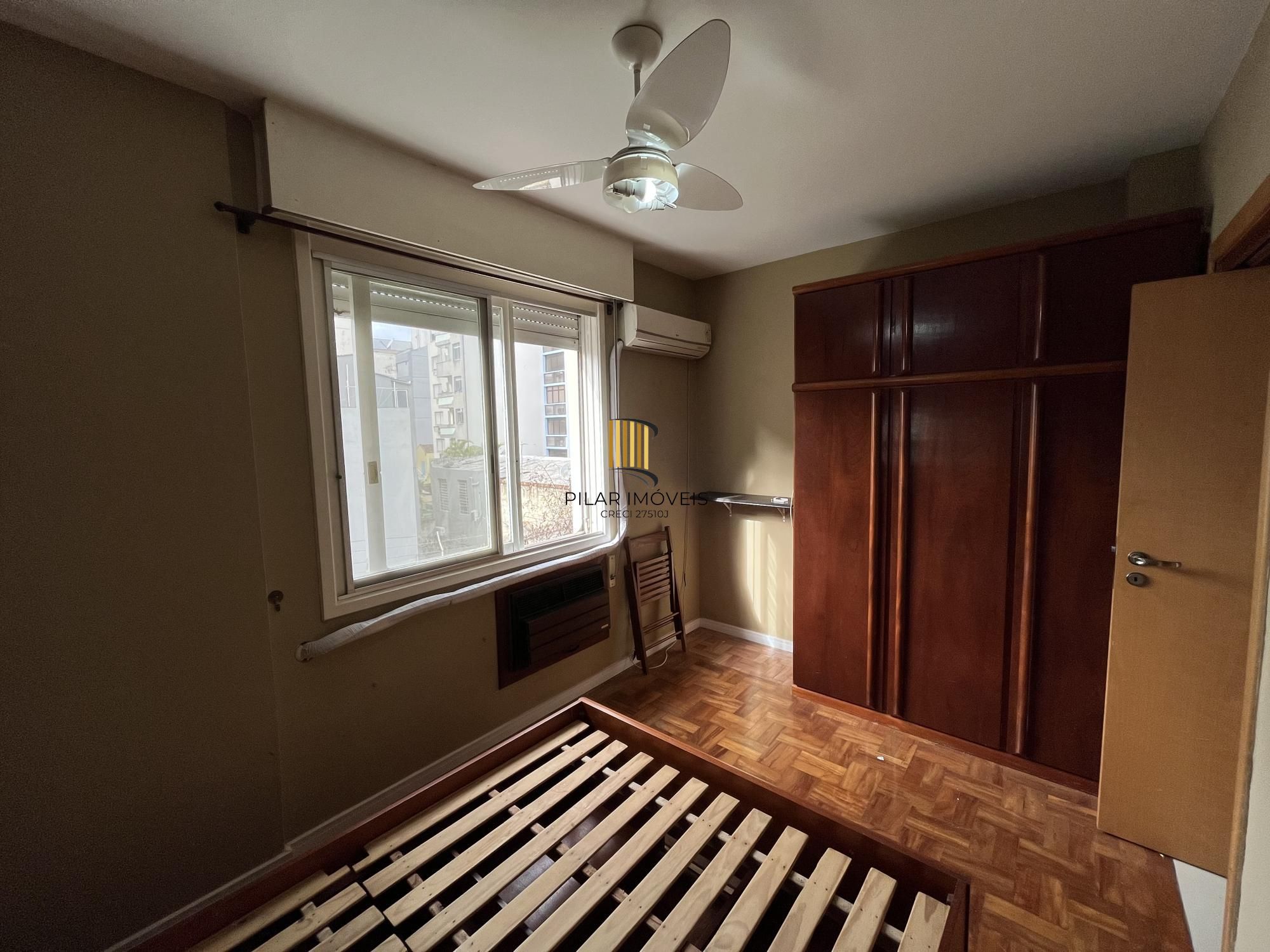 Apartamento de um quarto e uma vaga de garagem no Centro de Porto Alegre