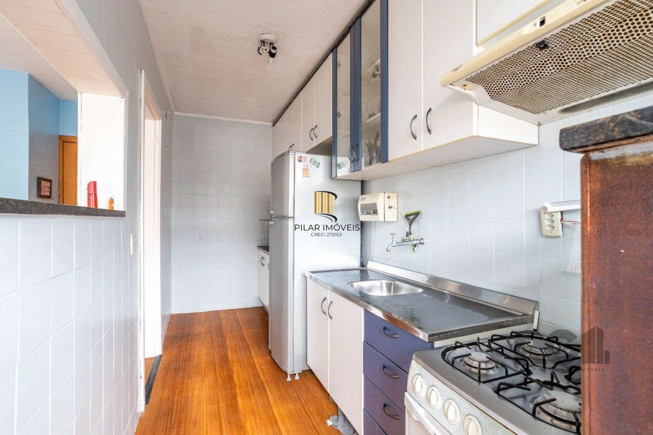 Apartamento 2 dormitórios vaga garagem escriturada mobiliado bairro Petrópolis