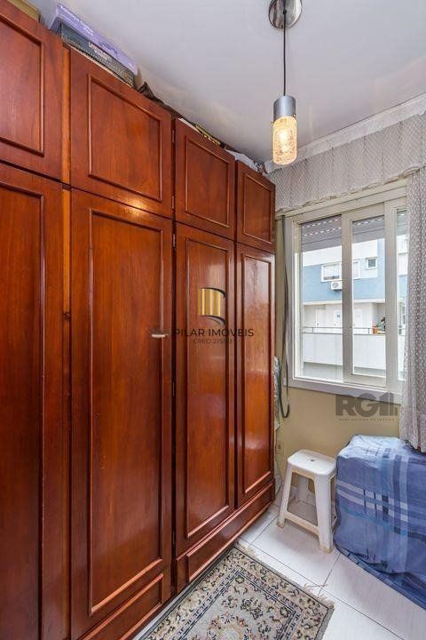 Apartamento, no bairro Chácara das pedras. Churrasqueira, 1 vaga, 3 quartos