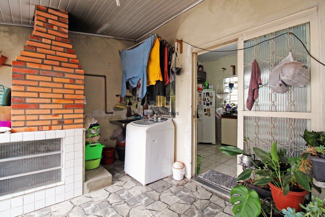 Casa para Venda - 85m², 2 dormitórios, 1 vaga - Cidade Baixa