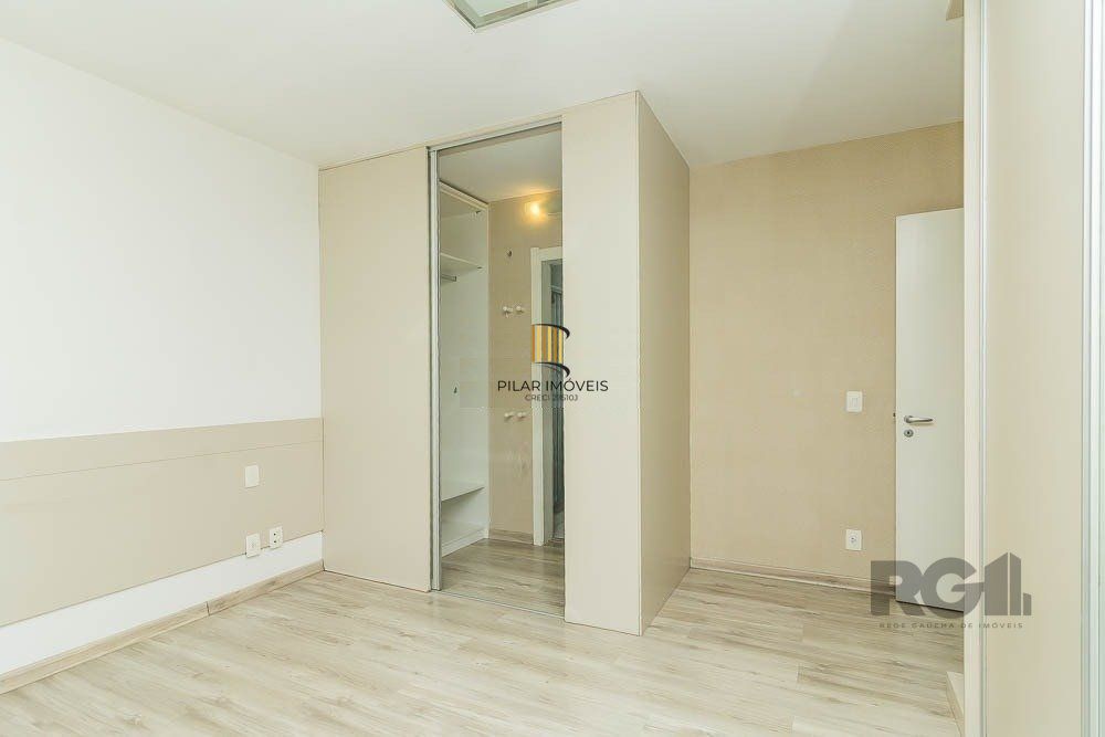 Apartamento de 3 quartos, suíte e duas vagas de garagem no bairro Jardim Europa