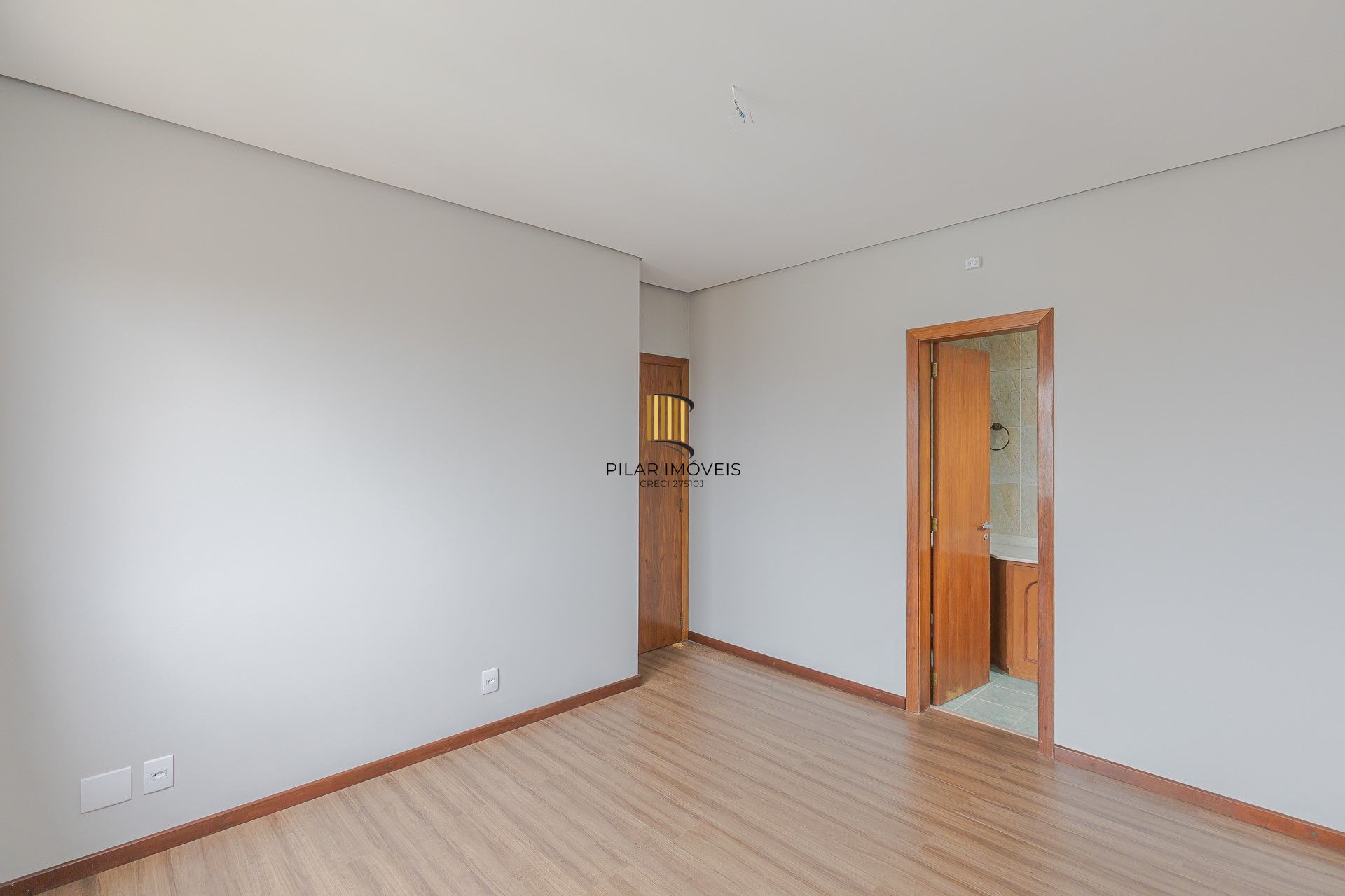 Cobertura 3 dormitórios no bairro São João