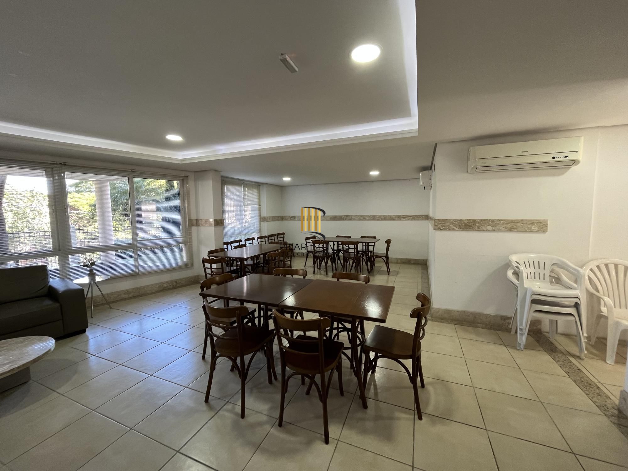 Apartamento de 3 quartos, suíte e 2 vagas de garagem no bairro Higienópolis POA