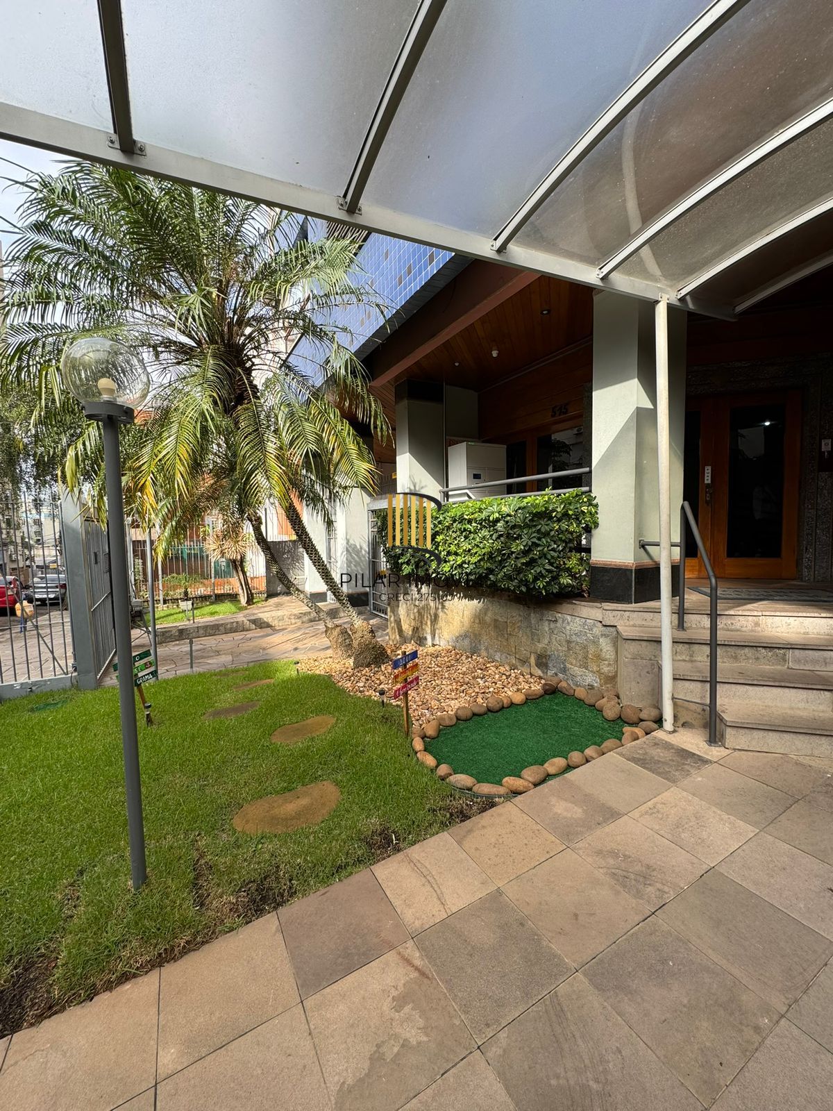 Apartamento de 2 quartos e 1 vaga de garagem no Centro de Porto Alegre