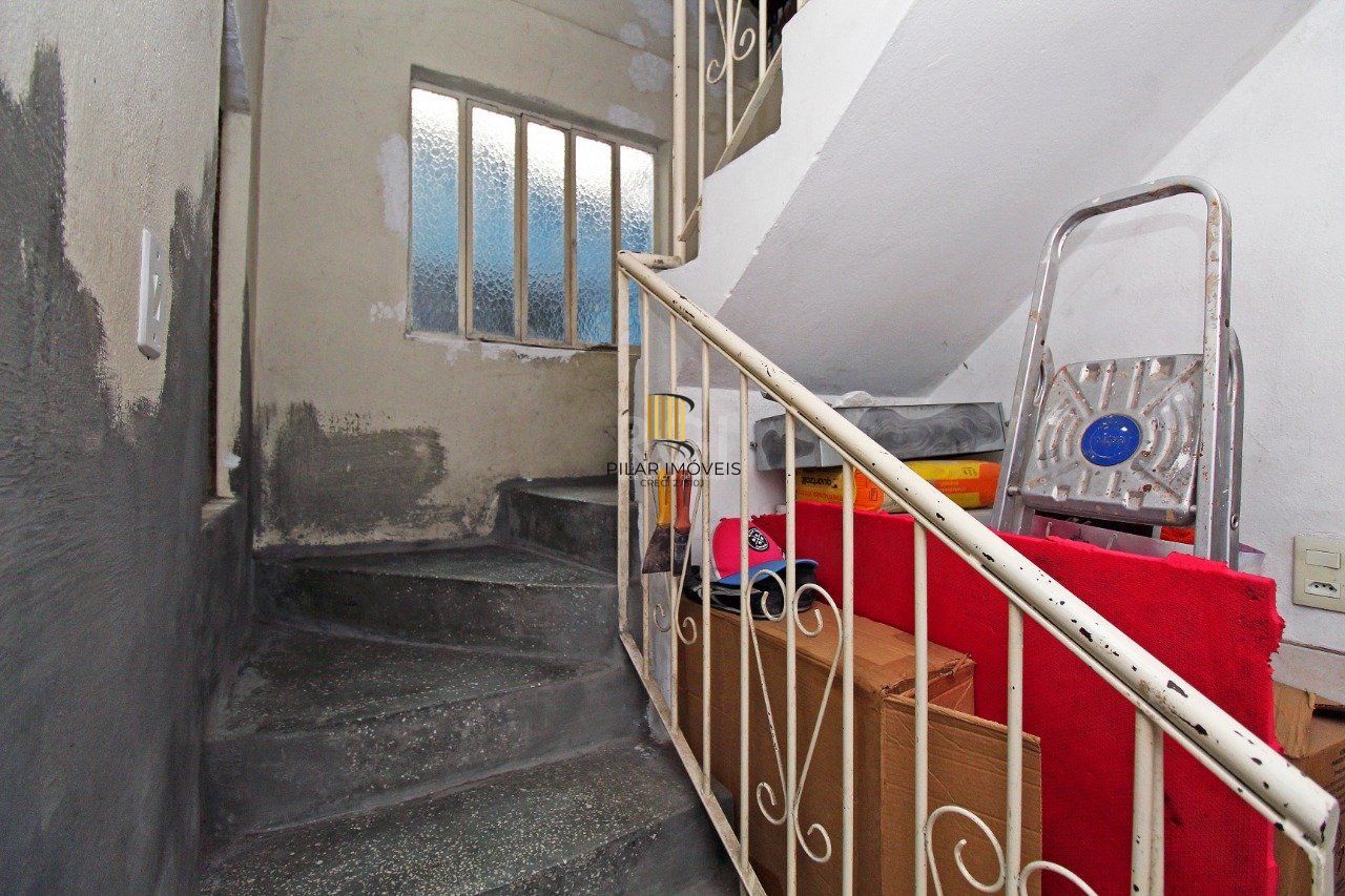 Casa para Venda - 85m², 2 dormitórios, 1 vaga - Cidade Baixa