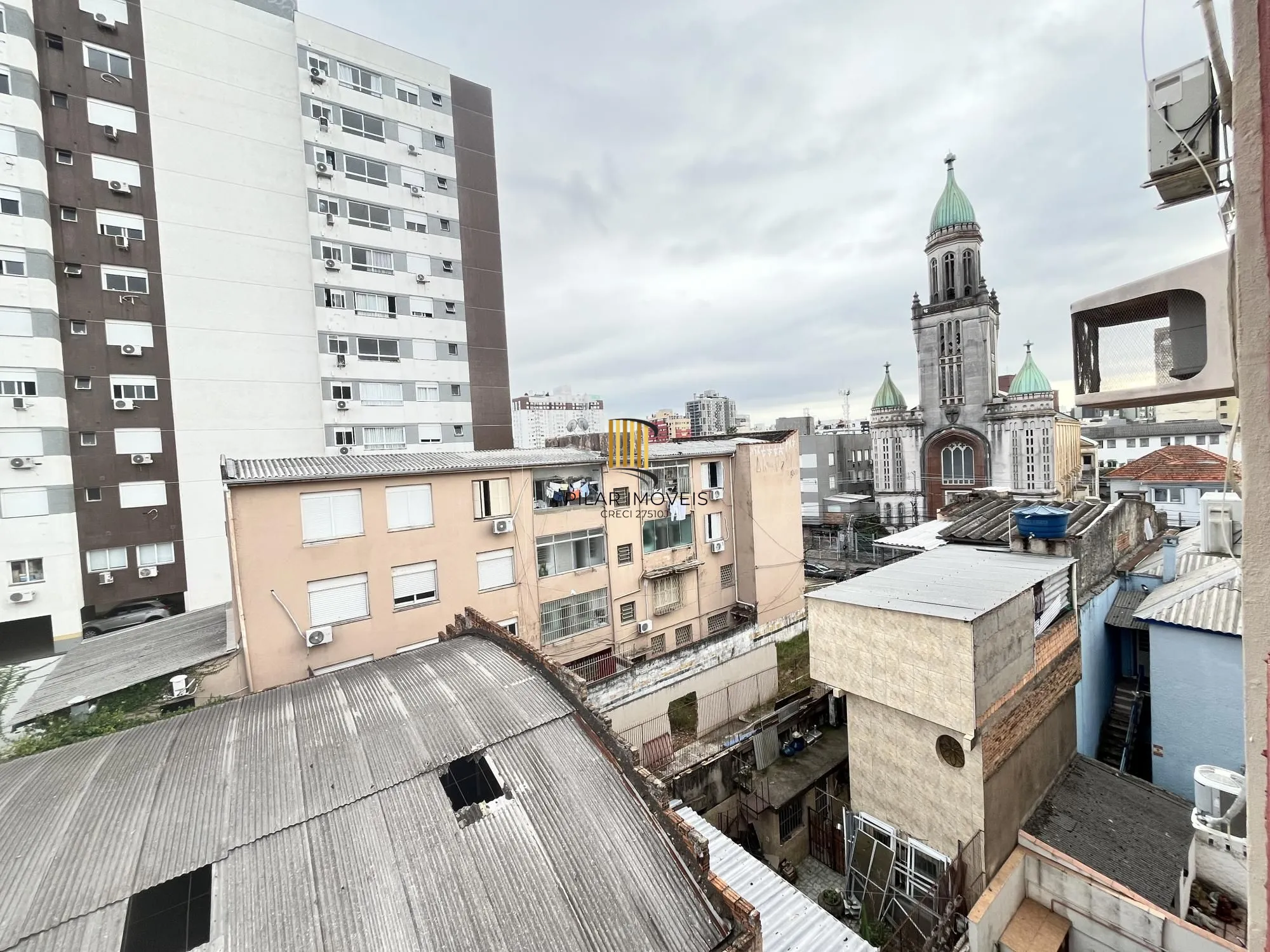 Apartamento garden de 1 dormitório transformado 2 quartos no bairro Cidade Baixa