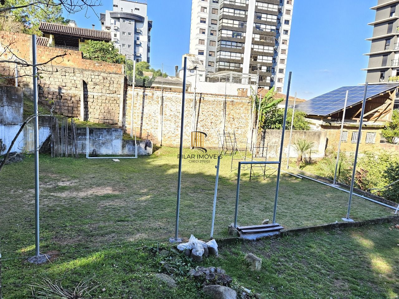 Apartamento de 3 quartos e 1 vaga de garagem rotativa no bairro Rio Branco POA