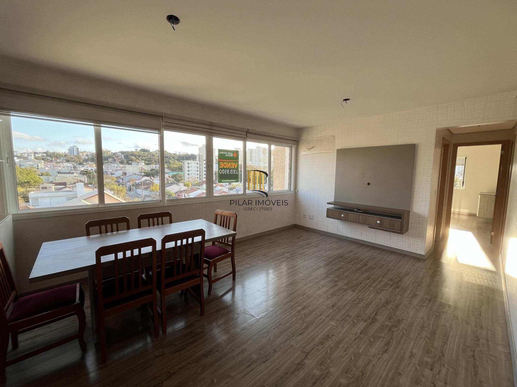 Apartamento de 2 quartos, suíte e 1 vaga de garagem no bairro Partenon em POA/RS