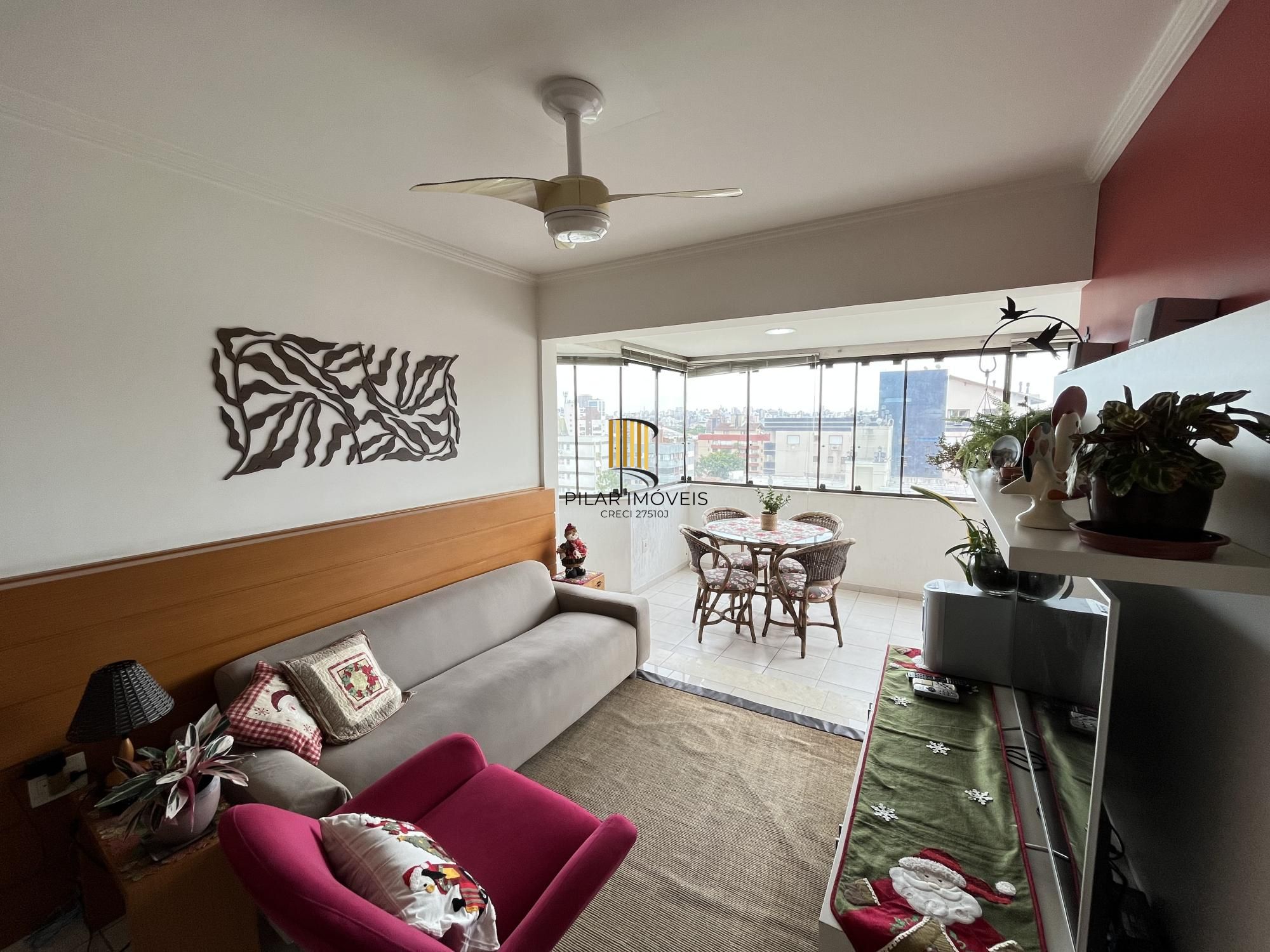 Apartamento de três dormitórios, suíte e uma vaga de garagem no bairro Santana