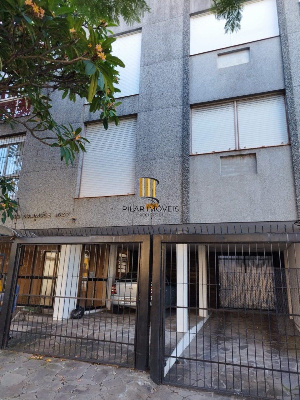 Apartamento de 1 quarto e 1 vaga de garagem no bairro Partenon em Porto Alegre