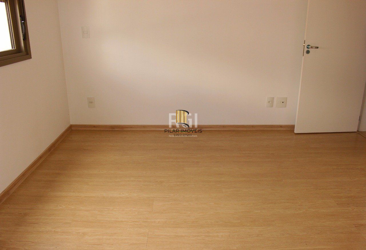 Apartamento Venda - 56.67m², 2 dormitórios, sendo 1 suite, 1 vaga - Partenon