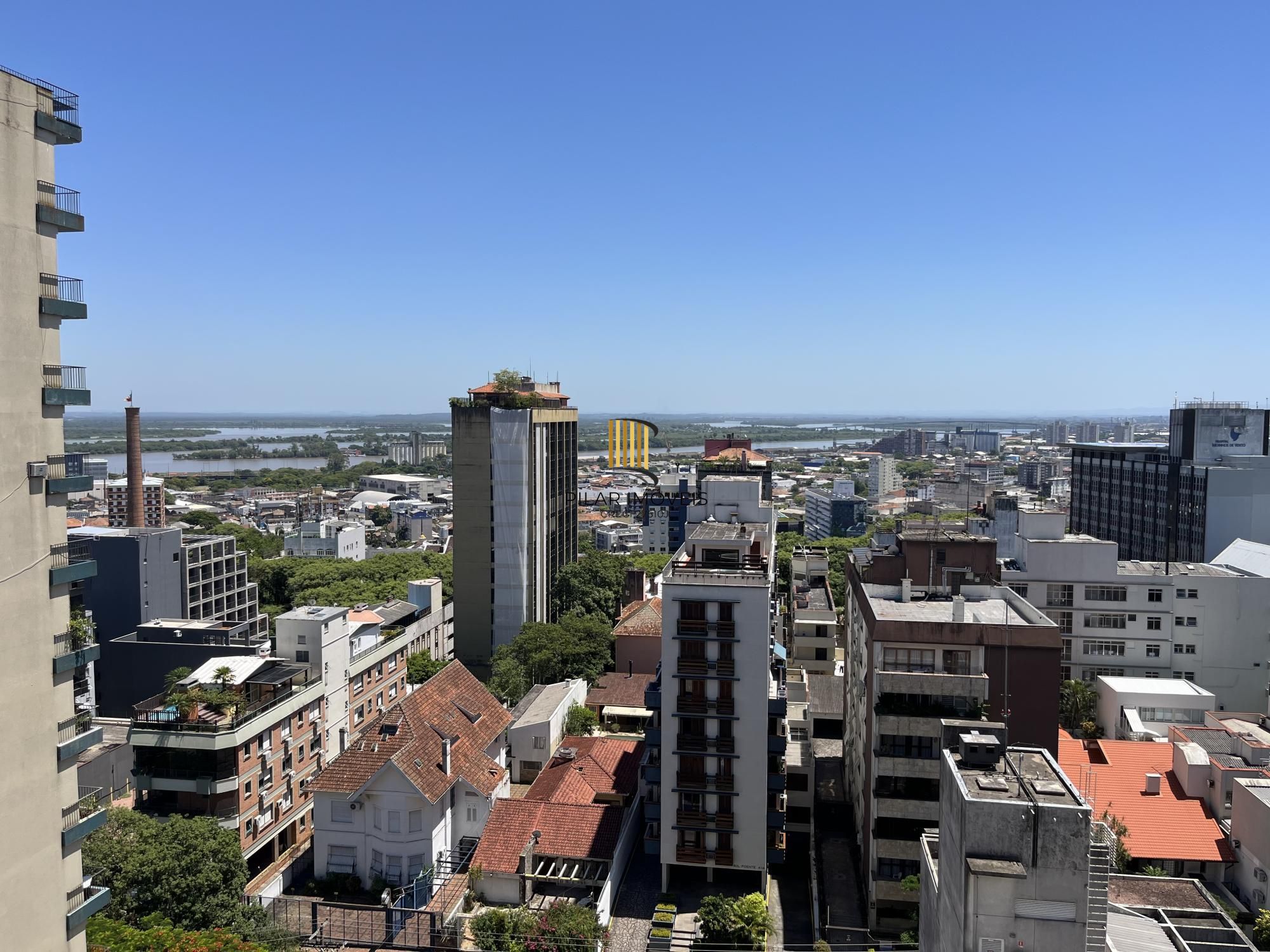 Apartamento de 3 quartos, suíte e 1 vaga de garagem no bairro Independência POA