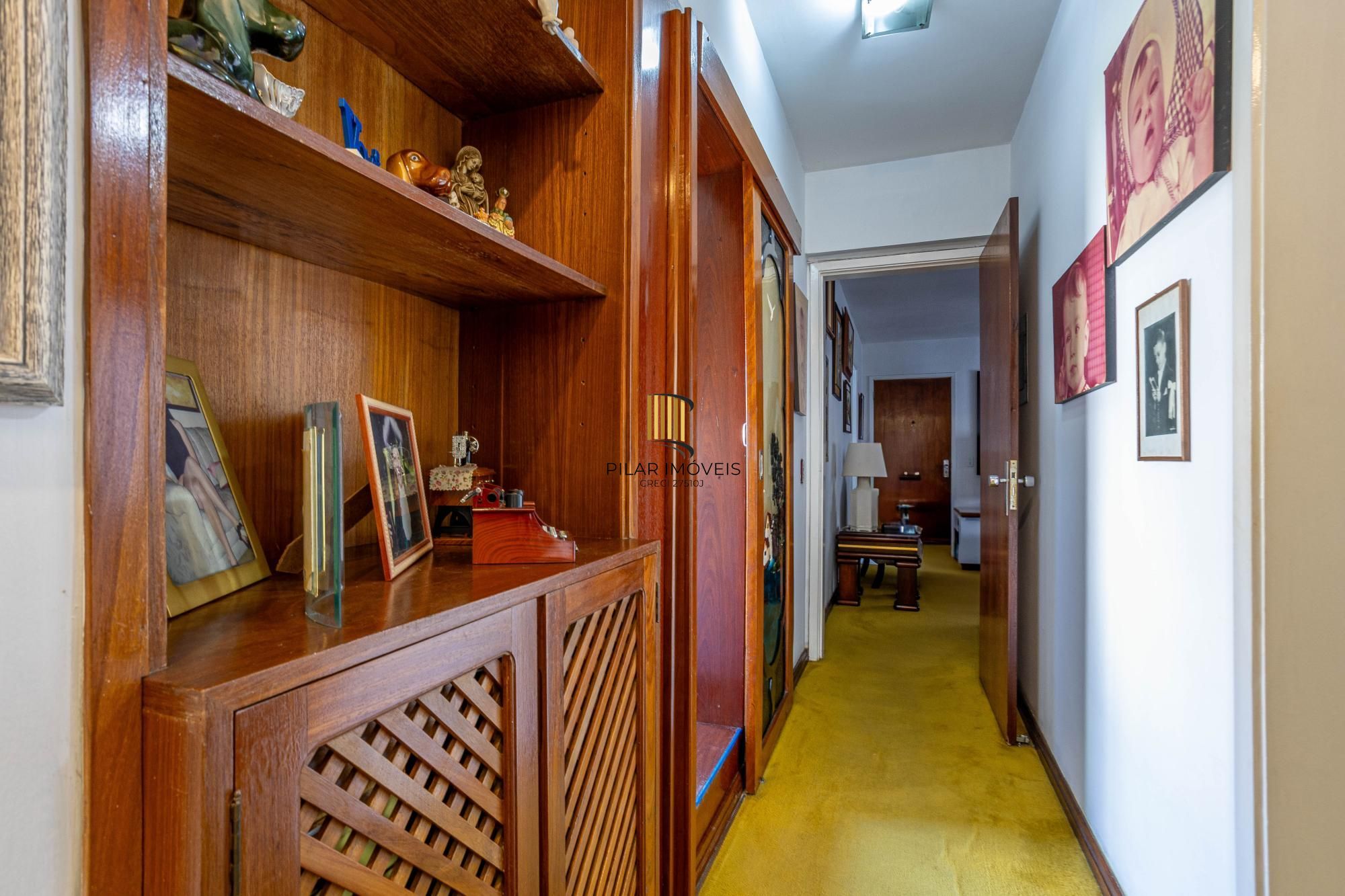 Apartamento de três quartos, suíte, dependência de empregada e 1 vaga de garagem