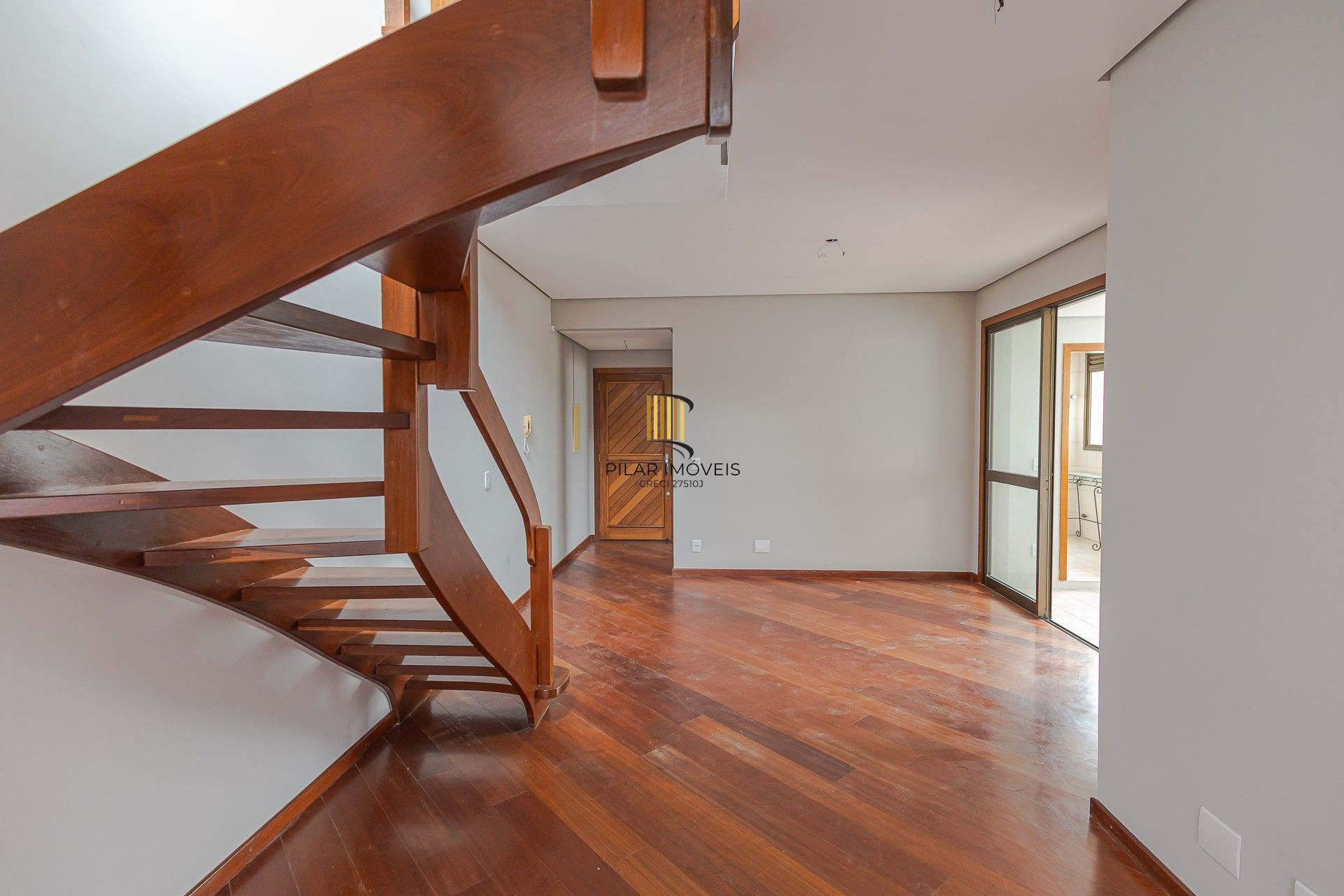 Cobertura 3 dormitórios no bairro São João