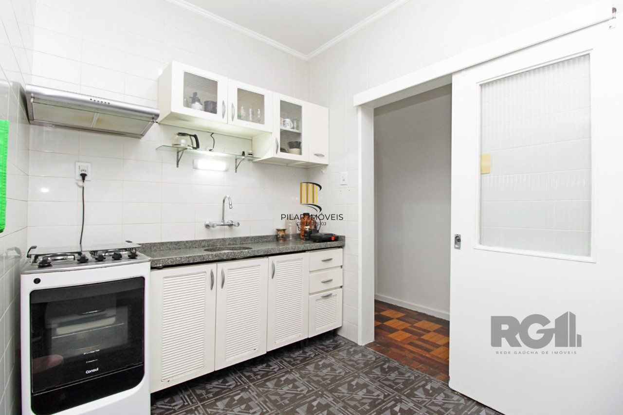 Apartamento para Venda - 68m², 2 dormitórios, sendo 1 suites, Cidade Baixa