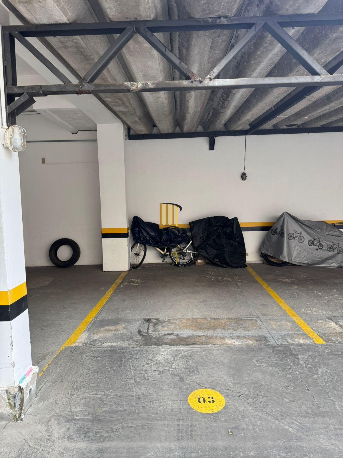 Apartamento de 2 quartos e 1 vaga de garagem no Centro de Porto Alegre