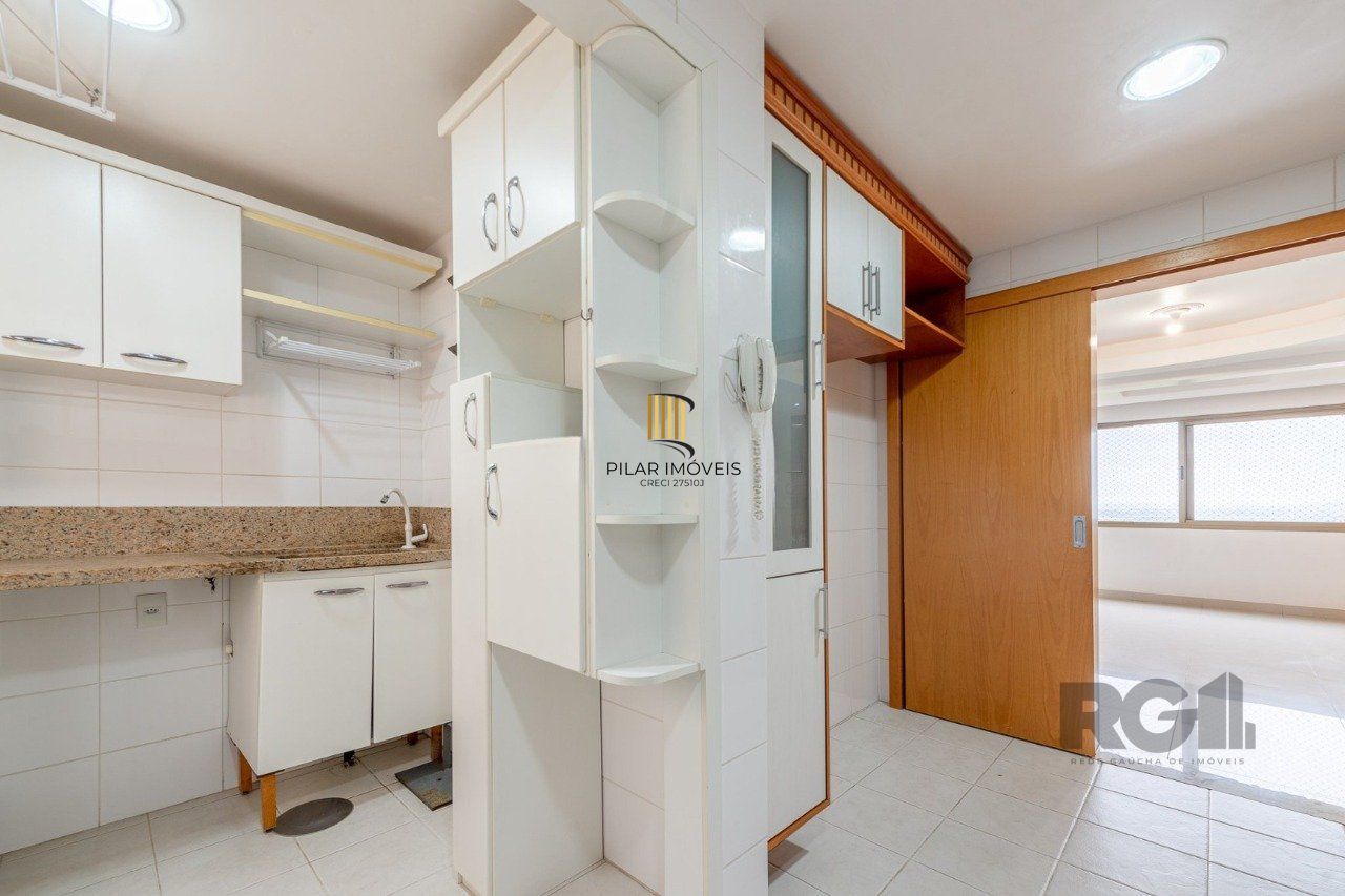 Excelente apartamento de 3 dormitórios sendo 1 suíte e 2 vagas no Higienópolis.