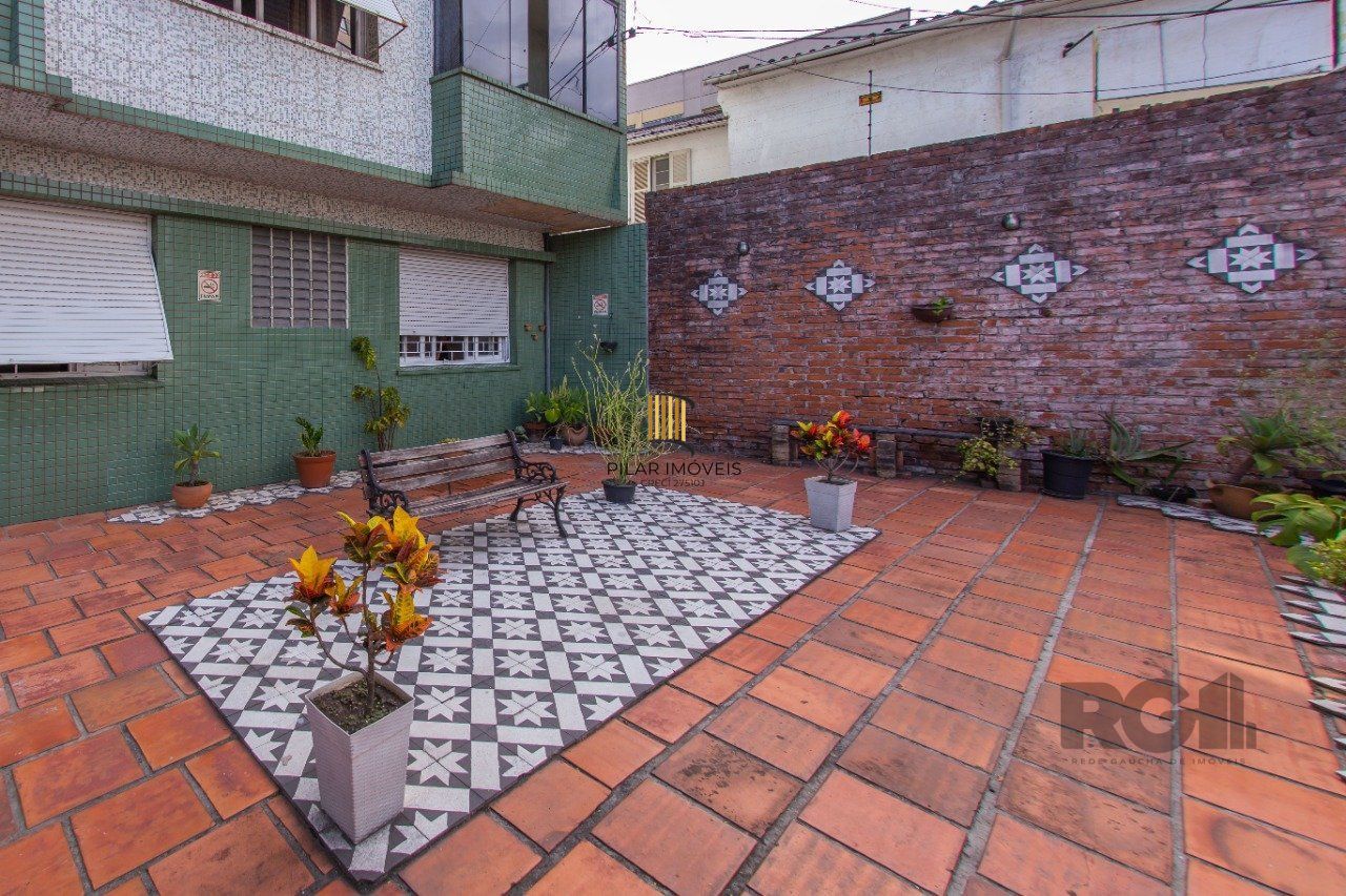 Apartamento 2 dormitórios no bairro Farroupilha
