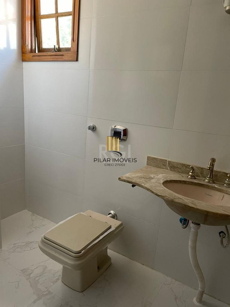 Casa Condominio para Venda - 150m², 3 dormitórios, sendo 1 suites, 2 vagas - Santo Antonio