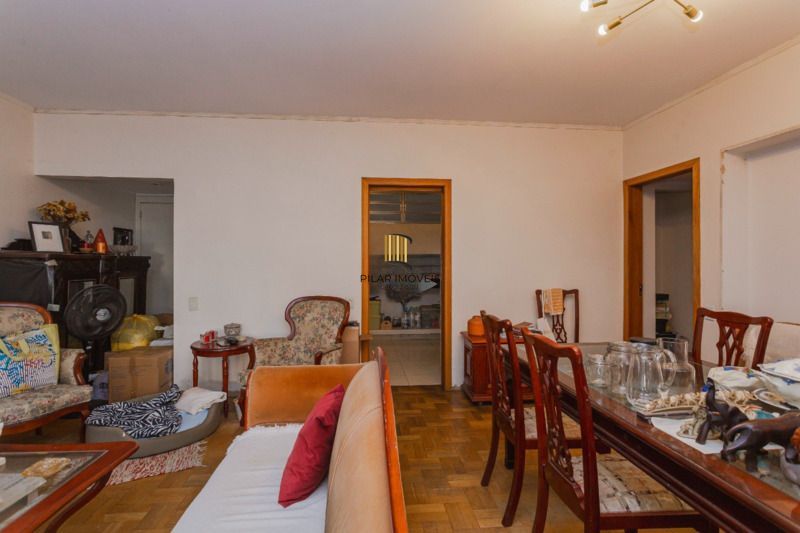 Apartamento de 3 quartos, suíte e 1 vaga de garagem no bairro Moinhos de Vento