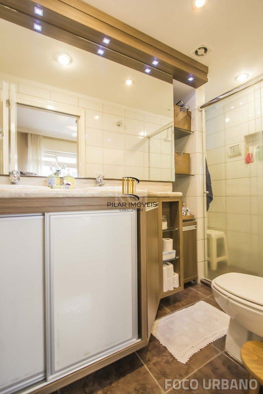 Apartamento para Venda - 155m², 4 dormitórios, sendo 1 suites, 1 vaga - Bom Fim