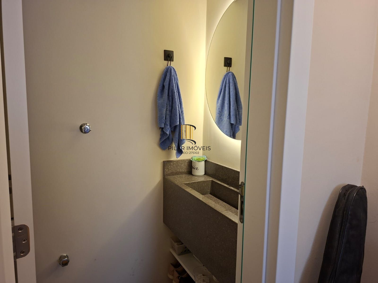 Apartamento 2 dormitórios no bairro Santana