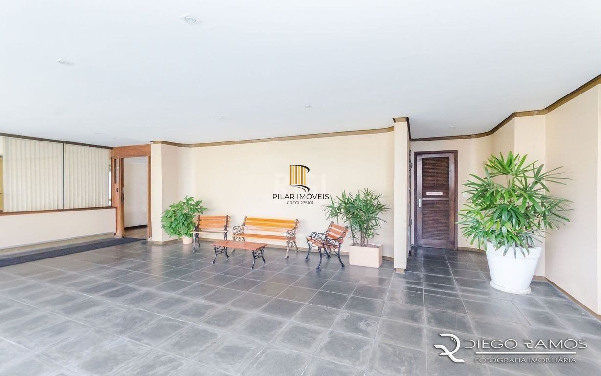 Apartamento para Venda - 71,76m², 2 dormitórios, Petrópolis