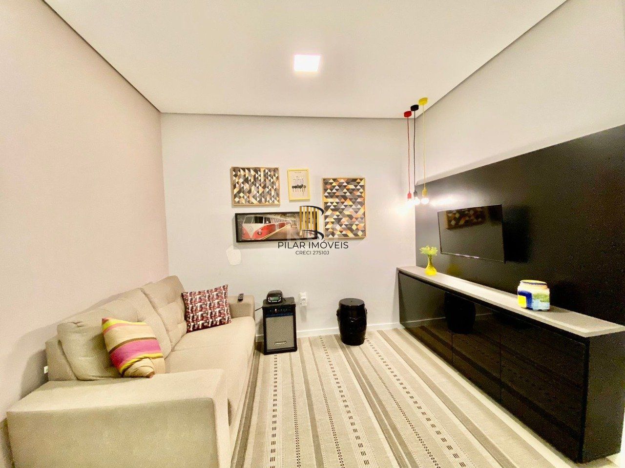 Apartamento para Venda - 140m², 3 dormitórios, sendo 2 suites, 2 vagas - Centro
