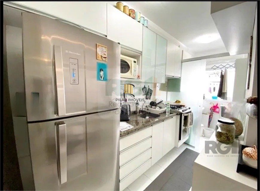 Apartamento 2 Dormitório(s) Bairro Azenha