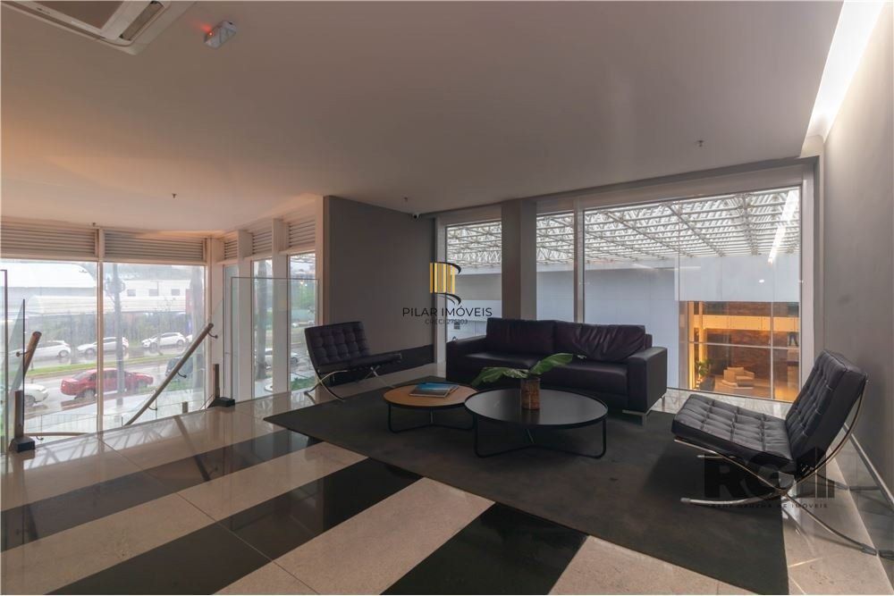 Sala comercial com 36,7 m² de área privativa e 1 vaga(s) de garagem. Localizado na Rua/Av. Doutor Nilo Peçanha, no bairro Bela Vista em Porto Alegre.