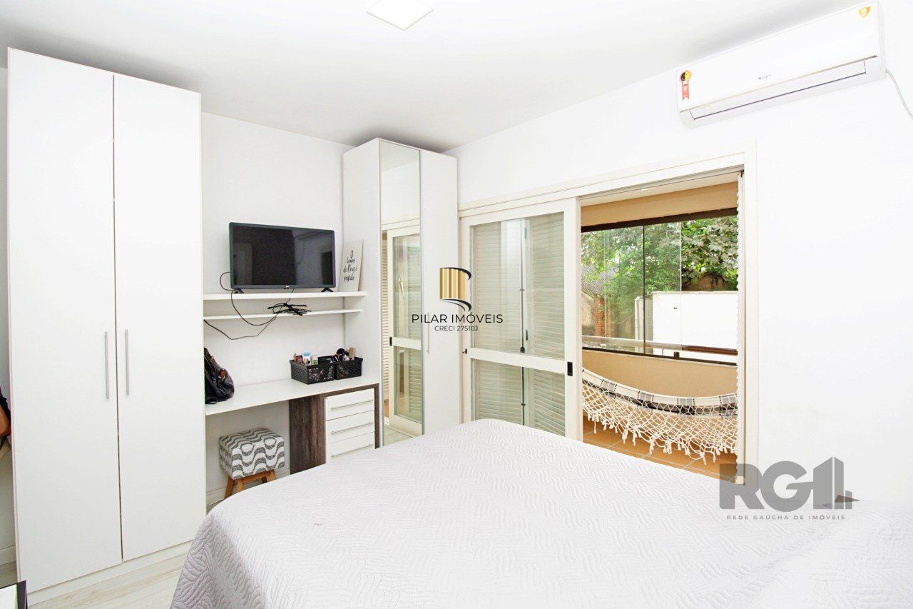 Apartamento de dois dormitórios e dois banheiros no bairro Bom Fim / Rio Branco em Porto Alegre!