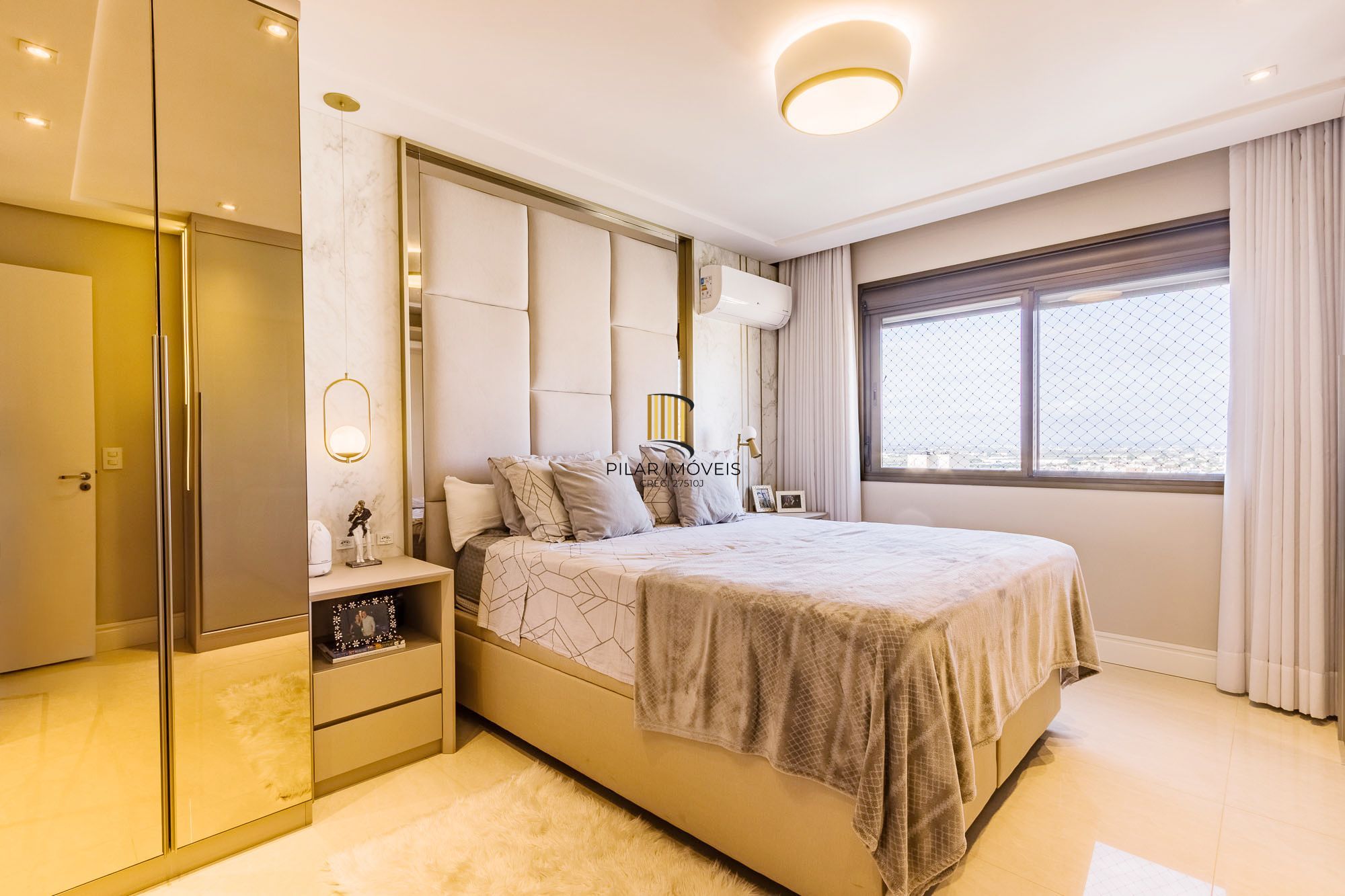 Apartamento de 3 quartos, suíte e 2 vagas de garagem bairro Higienópolis em POA
