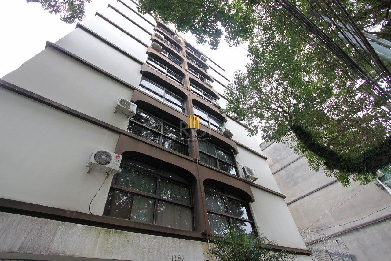 Apartamento para Venda - 115.09m², 3 dormitórios, sendo 1 suites, 1 vaga - Petrópolis