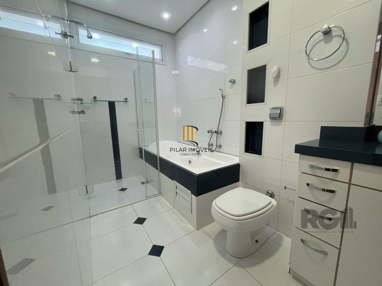 Apartamento 3 dormitórios no bairro Centro