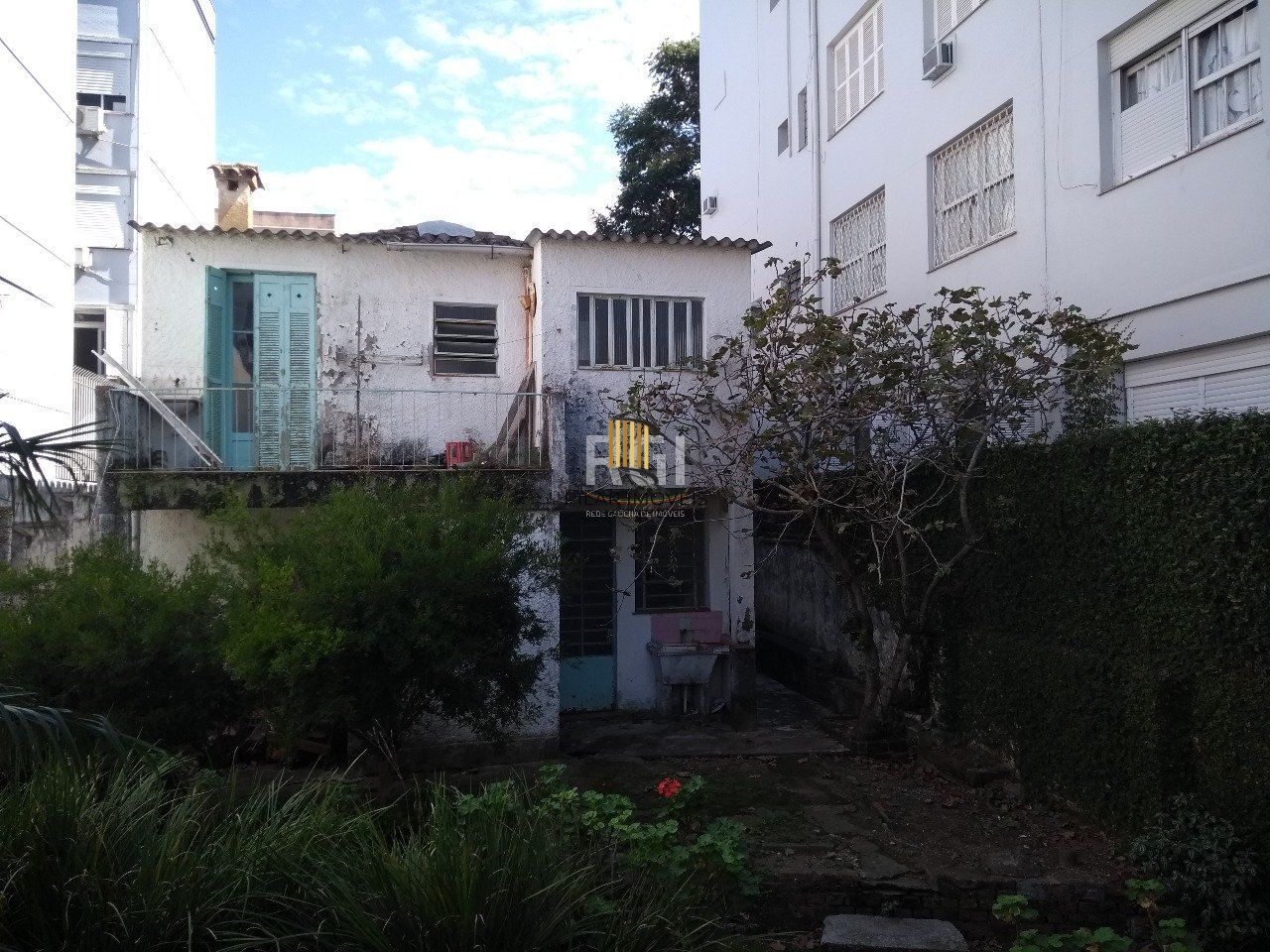 Casa para Venda - 792m², 3 dormitórios, 1 vaga - Rio Branco