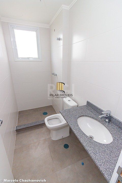 Apartamento para Venda - 69.82m², 2 dormitórios, sendo 1 suites, 2 vagas - Bom Jesus